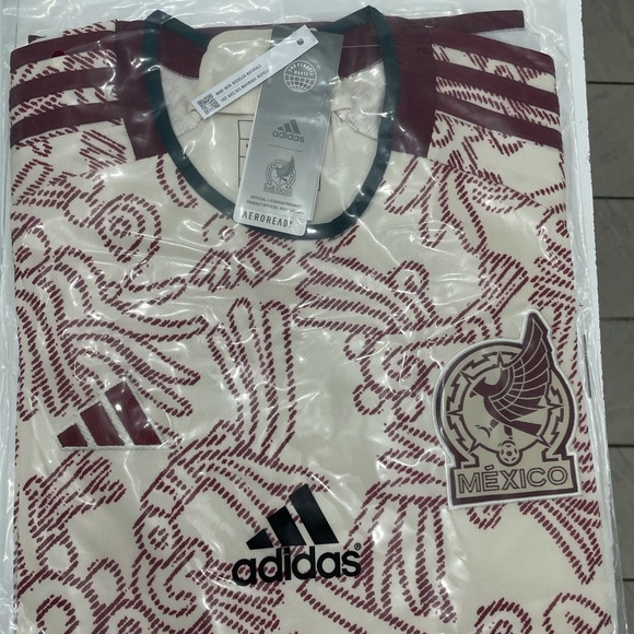 Mexico 2022 away Jersey Qatar World Cup - Picture 8 of 11